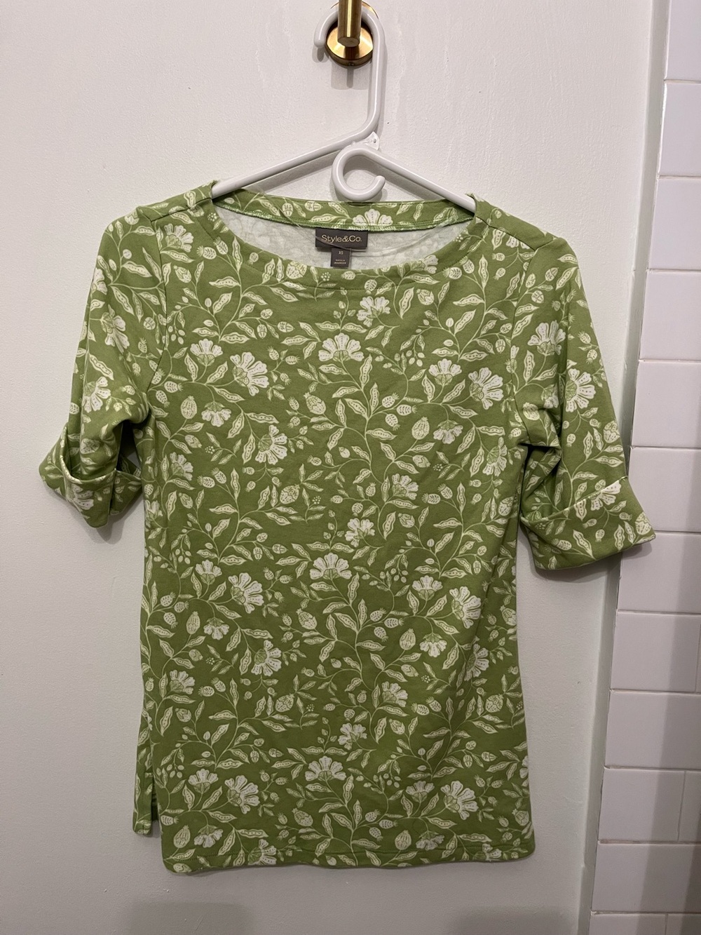 Like new top from Macy’s